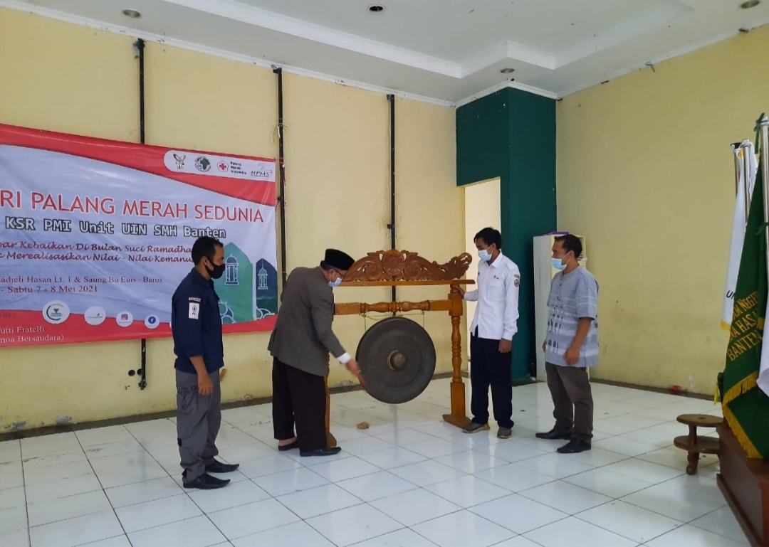 PERINGATAN HARI PALANG MERAH DAN BULAN SABIT MERAH INTERNASIONAL OLEH KSR UIN SMH BANTEN