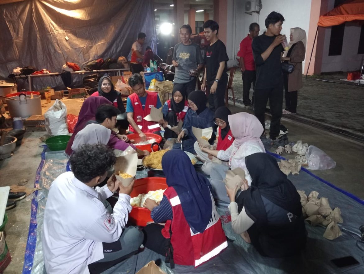 PMI Kota Serang Respon Cepat Banjir, Bantu Warga Terdampak